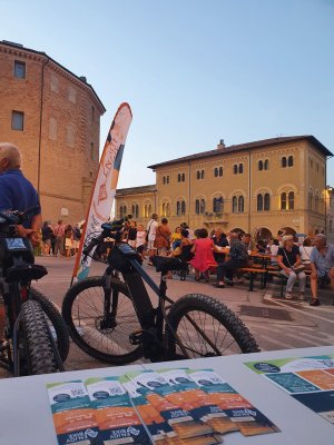 Enjoy Bike - Valli del Cesano e del Metauro in e-bike