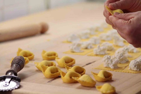 Le sfogline - La pasta fresca artigianale Bolognese