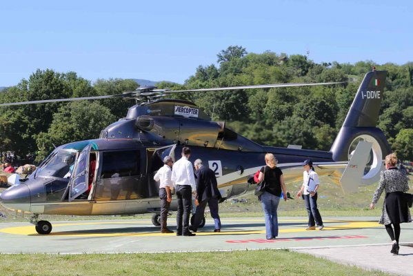 Aercopter - пассажирскими перевозками на вертолете