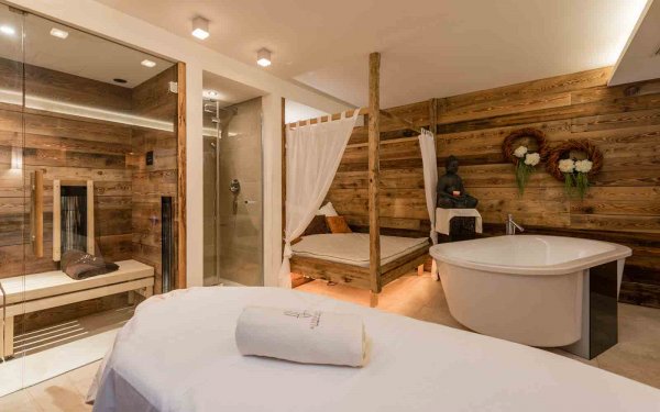  Alpenheim Charming Hotel & SPA - Wellness hotel with beauty farm in Ortisei