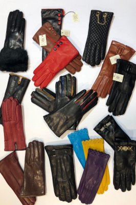 Di Cori Leather and Gloves - магазин кожаных изделий в Риме