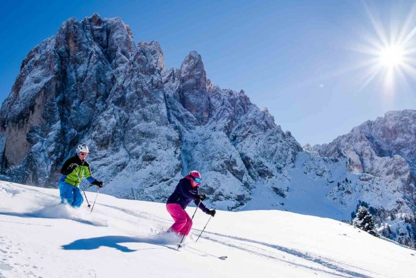 Noleggio MIO - прокат лыж в Ортизеи
