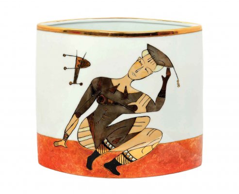 Figura amazzonica / 2015 / pottery pot with sheen and gold / 27 x 31 x 13 cm