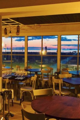 Saretina 152 - Restaurant on the beach of Cervia