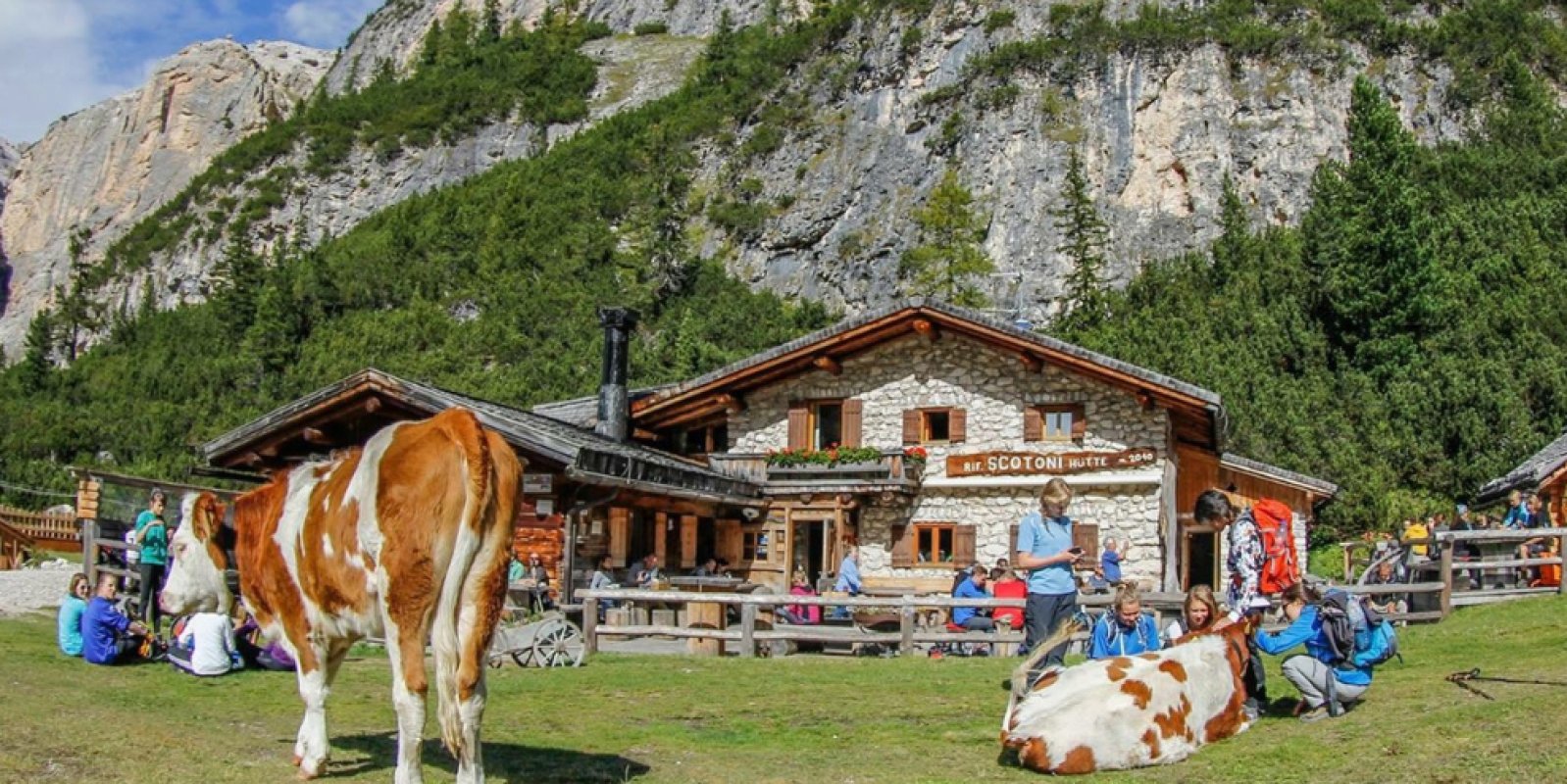 RIFUGI GOURMET SULLE DOLOMITI: SPECIALITA' AD ALTA QUOTA