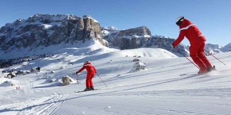 Skiing at Easter in Italy: Open Slopes and Plentiful Services for Fun on the Ski Runs