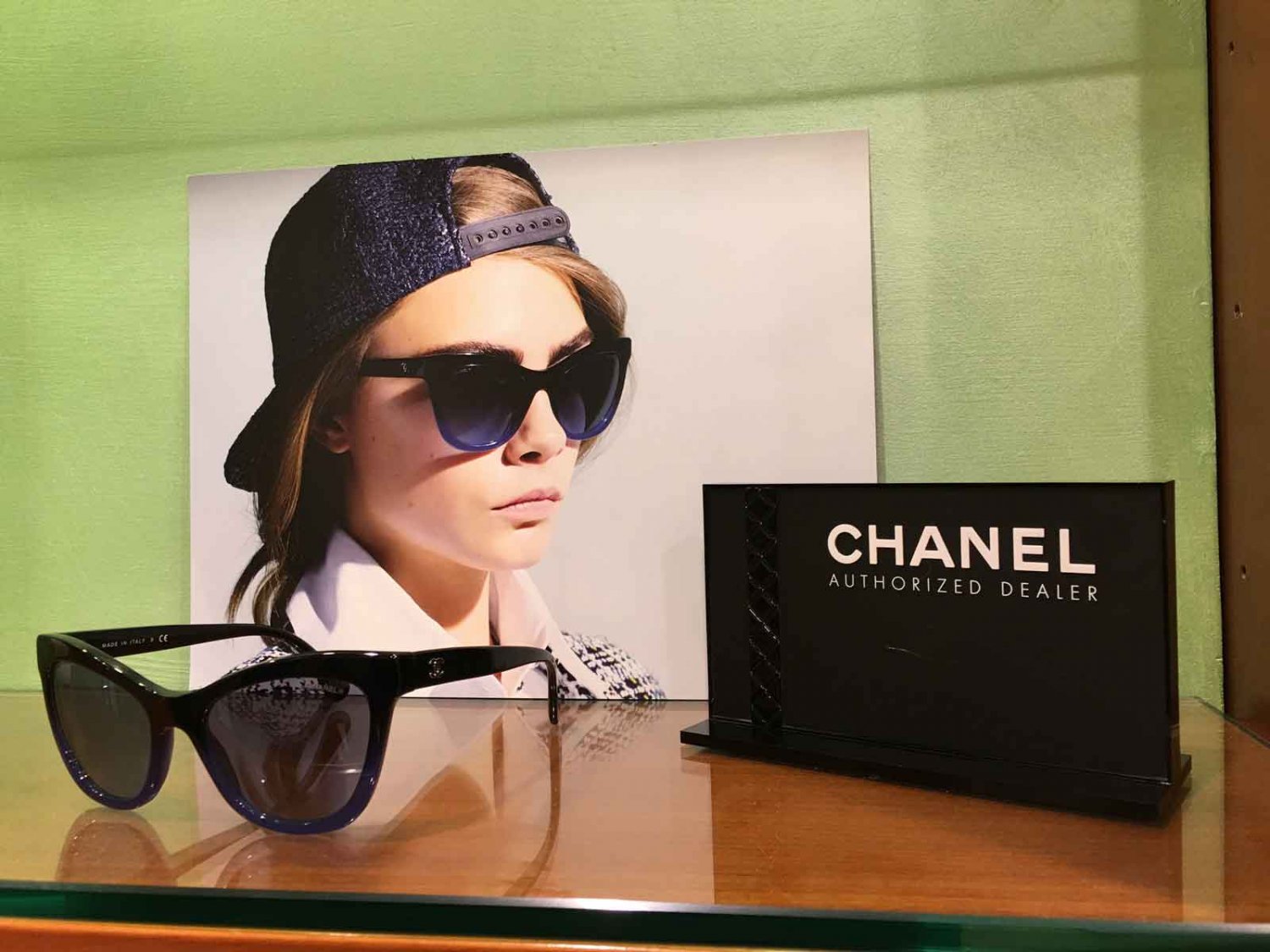 chanel eye baseball