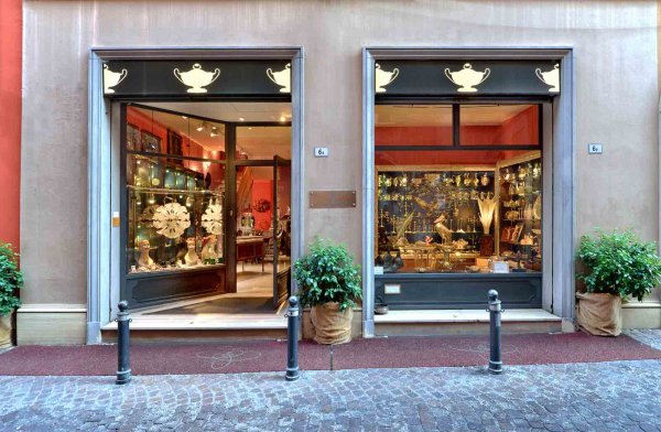 Silver & Silver - Art collector in Bologna