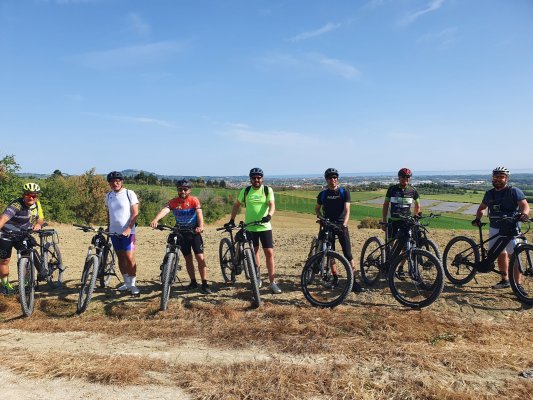 Enjoy Bike - Cesano and Metauro Valleys on an e-bike 