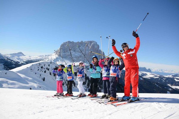 Scuola Sci e Snowboard Selva - Vacanza sulla neve in Val Gardena