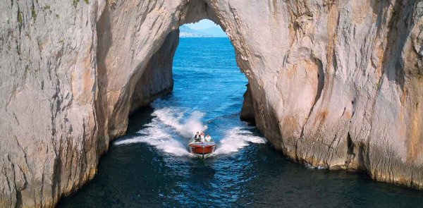 Ciro Capri Boats - Noleggio barche e tour a Capri