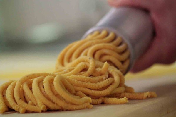 Le sfogline - Traditional Bolognese hand made pasta