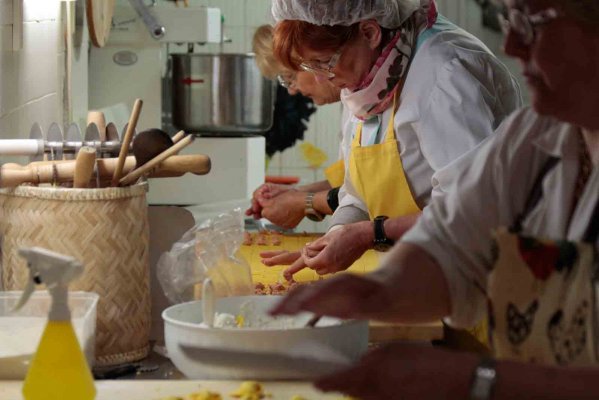 Le sfogline - La pasta fresca artigianale Bolognese