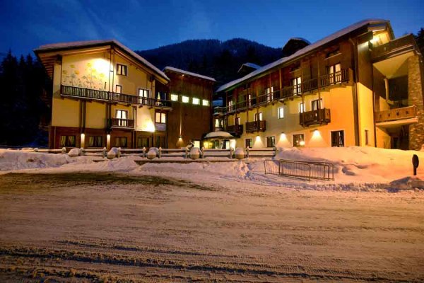 Hotel Boton d’Or - Hotel a La Thuile