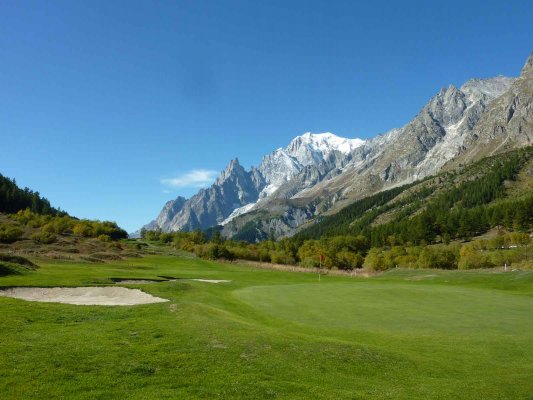 Golf Club Courmayeur - Campo da golf a Courmayeur