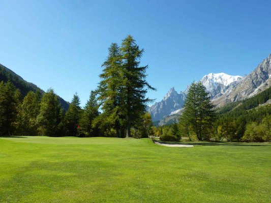 Golf Club Courmayeur - Campo da golf a Courmayeur