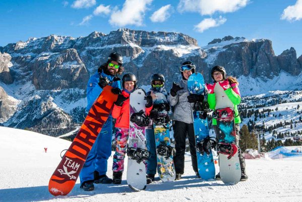 Top Ski School & Rental - Ski in Selva di Val Gardena