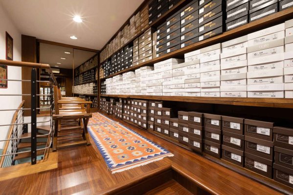 Calzature Melley - Historic shoes shop in Parma