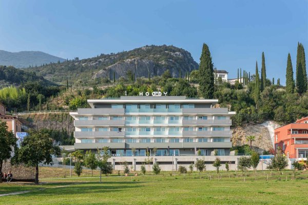 Hoody Active & Happiness Hotel - Active holiday on Lake Garda