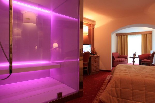 Fanes Suite & SPA Hotel - отель в моэне