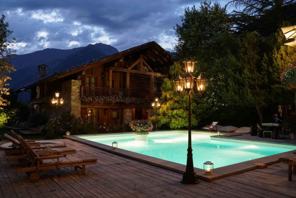 Le Mont Blanc Hotel - отель в  Курмайор