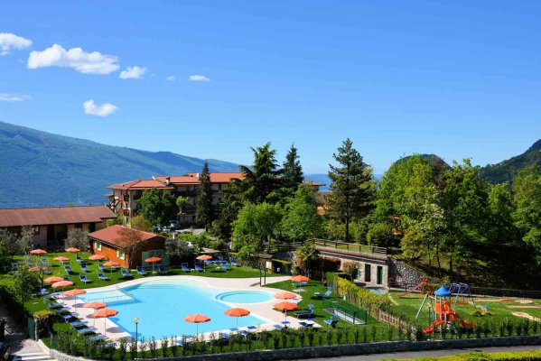 Hotel Pineta Campi