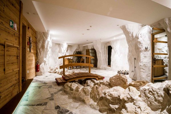 Gran Baita Sport & Wellness - Spa Hotel in the centre of Selva Val Gardena 