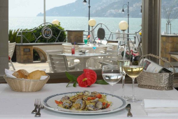 Pietra di Luna - Hotel in the Amalfi Coast