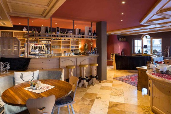 Hotel Somont - Holiday in Selva di Val Gardena