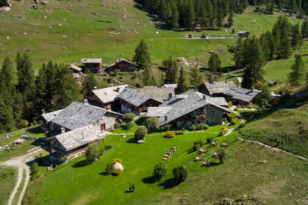 Hotellerie de Mascognaz - Hotel in Champoluc