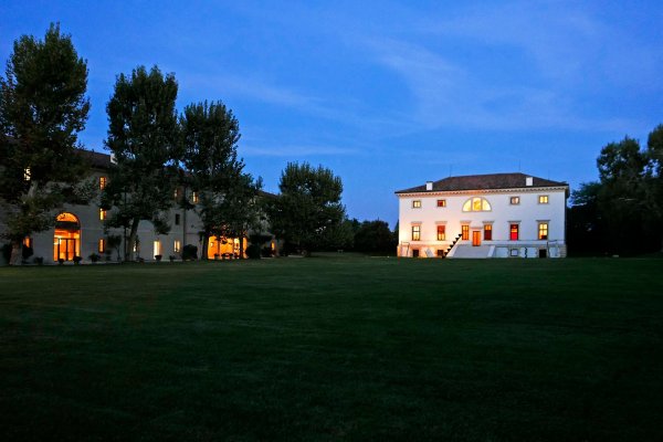 La Barchessa di Villa Pisani - Historical Residence in Vicenza