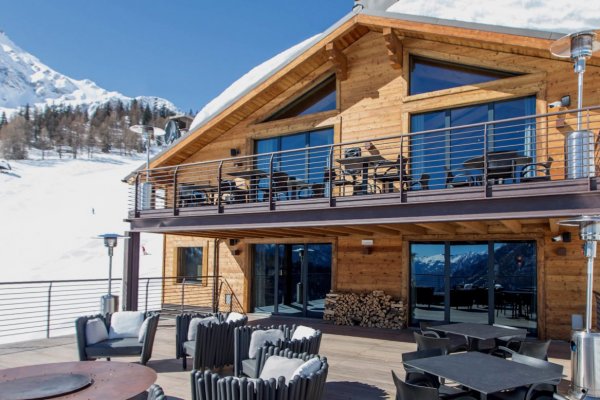 Hotel Le Massif - Hotel and Chalet in Courmayeur