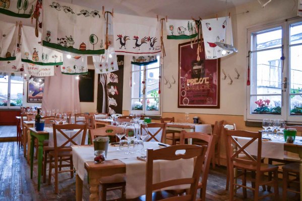 Osteria de Borg - Pоманьольскую традицию за столом