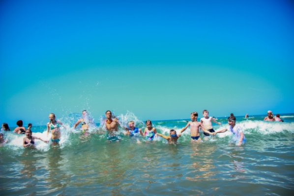 PAC Land - Russian language animation on Rimini Beach