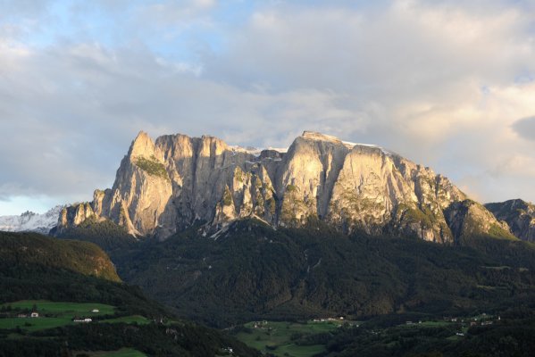 Penzl 9 - Camere e Appartamenti sul Renon