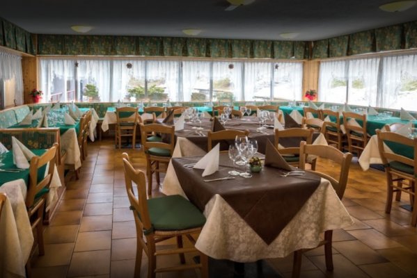 Ristorante Kristall - A refreshment break during your skiing day in Marilleva