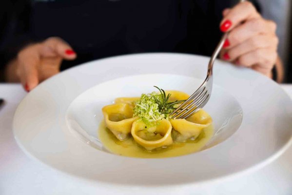 Ristorante Piazza Repubblica - Piatti tradizionali di Milano