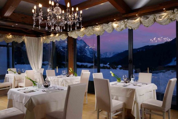 Faloria Mountain Spa Resort - SPA Hotel in Cortina d'Ampezzo