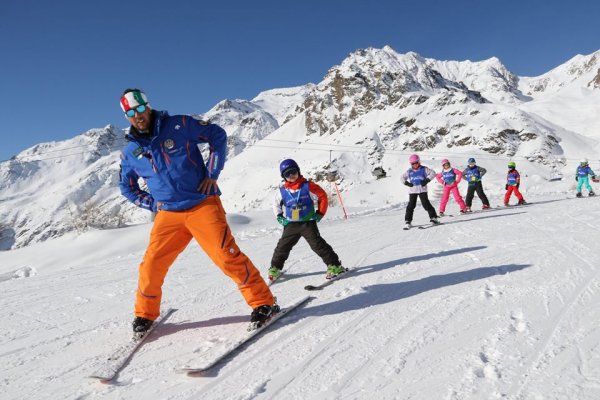 Итальянская школа лыж и сноуборда Валь ди Пейо