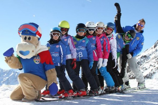  Italian Ski and Snowboard School Val di Pejo