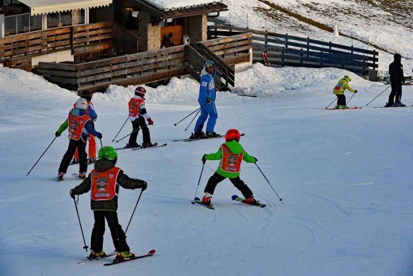  Scuola Sci Cristallo Cortina - Scuola Sci a Cortina 