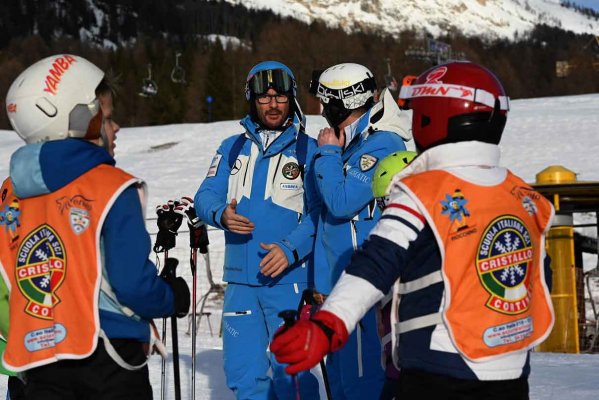  Scuola Sci Cristallo Cortina - Scuola Sci a Cortina 