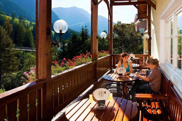 Cafè Demetz -  Historical Cafè in Ortisei