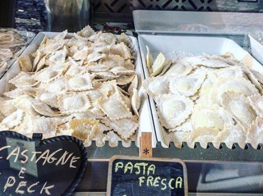 Tanina Ravioli e Dintorni - Gastronomy store in Courmayeur