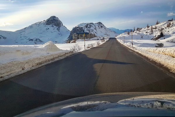 Taxi Vico - Noleggio con conducente sulle Dolomiti