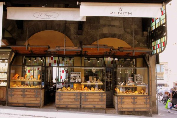 Gioielleria Vaggi - The goldsmith tradition on the Ponte Vecchio