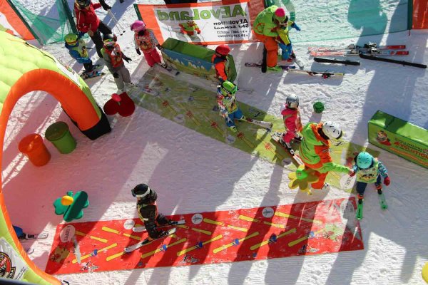 Scuola Italiana Sci & Snowboard Aevolution Folgarida