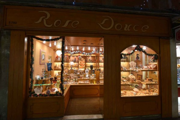 Rose Douce - Murano Glass costume jewellery
