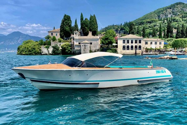 Dafne Sirmione - Boat tours sul Lago di Garda