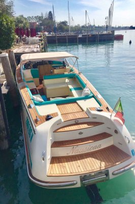 Dafne Sirmione - Boat tours on lake Garda